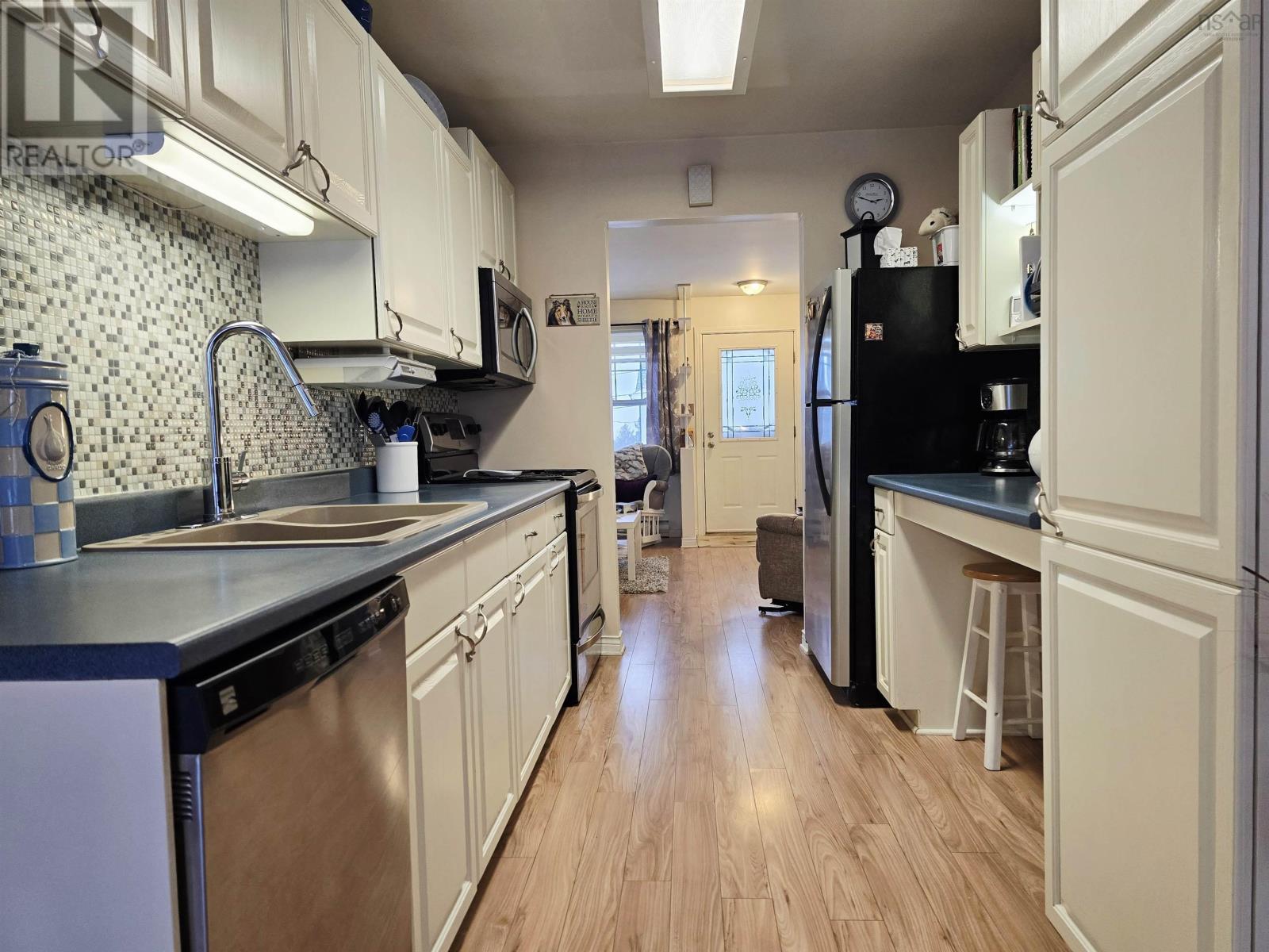 Property 8 of 34 of 44 Green Street