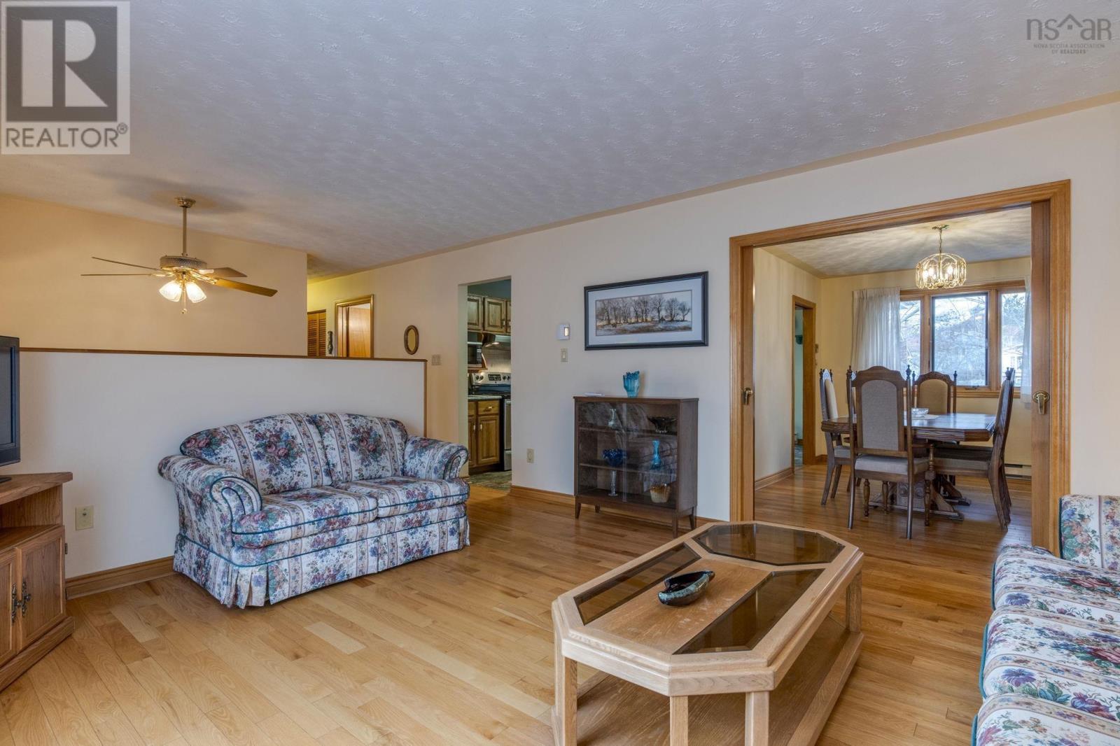 Property 4 of 29 of 13 P Thomas Drive