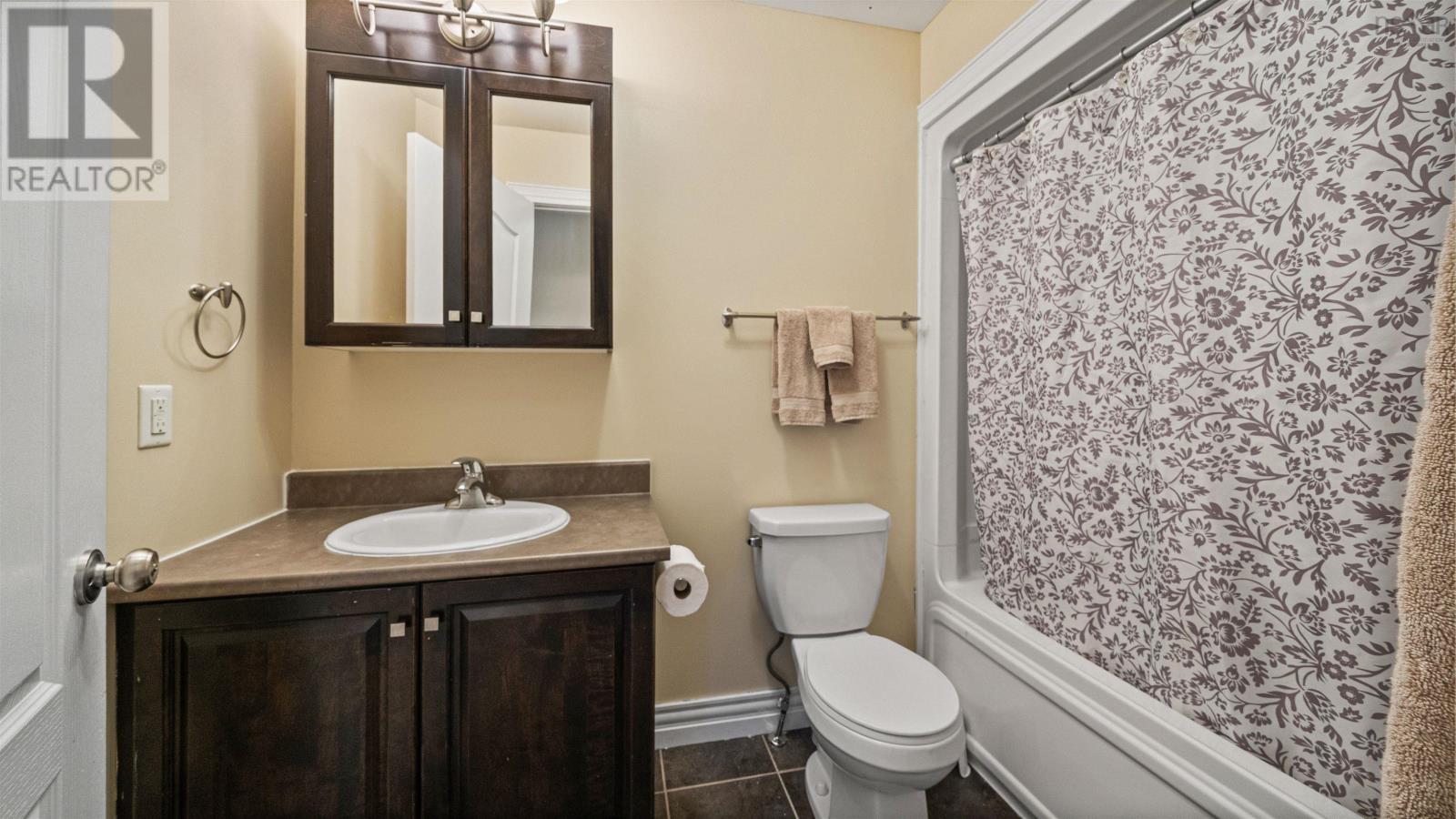 Property 32 of 50 of 116 Darlington Drive