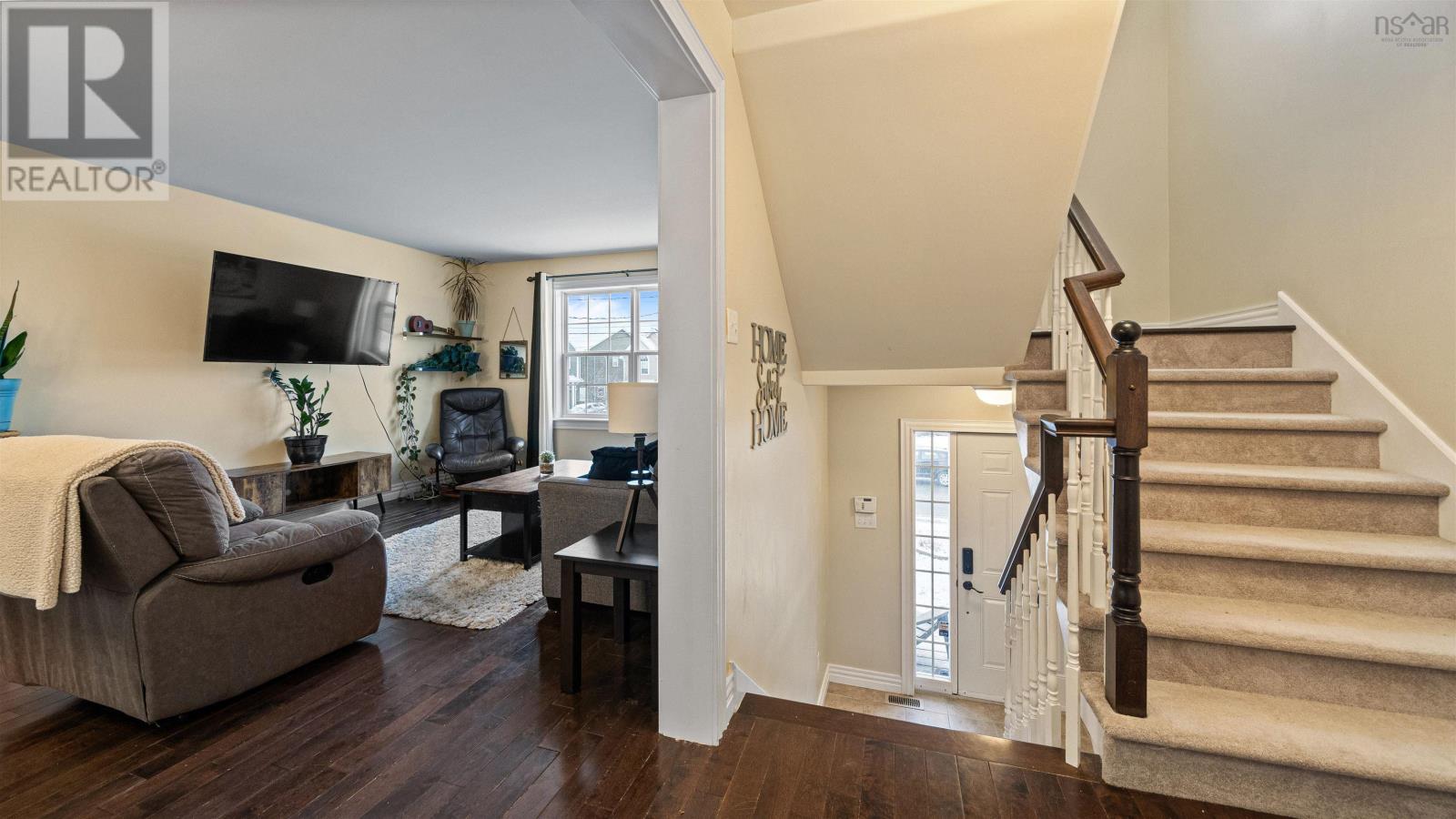 Property 4 of 50 of 116 Darlington Drive