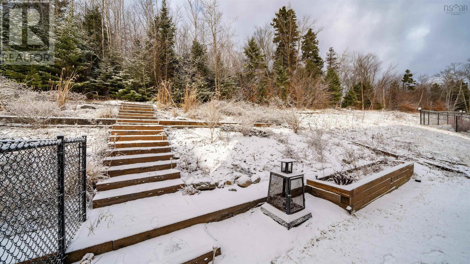 Property 38 of 50 of 116 Darlington Drive