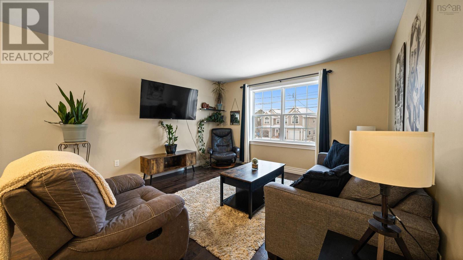 Property 7 of 50 of 116 Darlington Drive