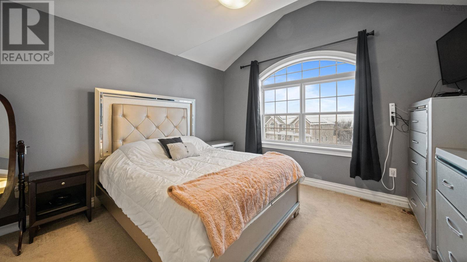 Property 23 of 50 of 116 Darlington Drive