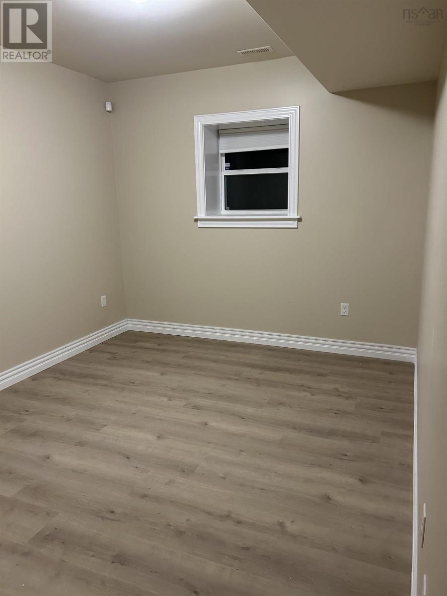 Property 33 of 50 of 116 Darlington Drive