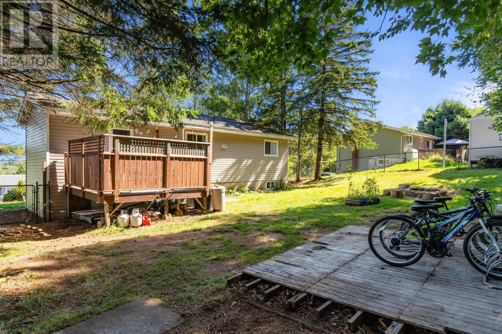 Property 28 of 33 of 2929 Highway 7 Highway