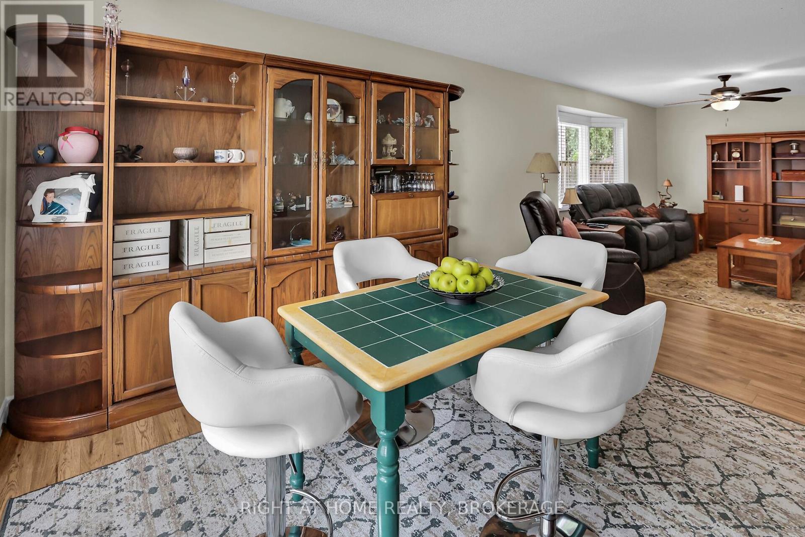 4432 DENNIS AVENUE - 9