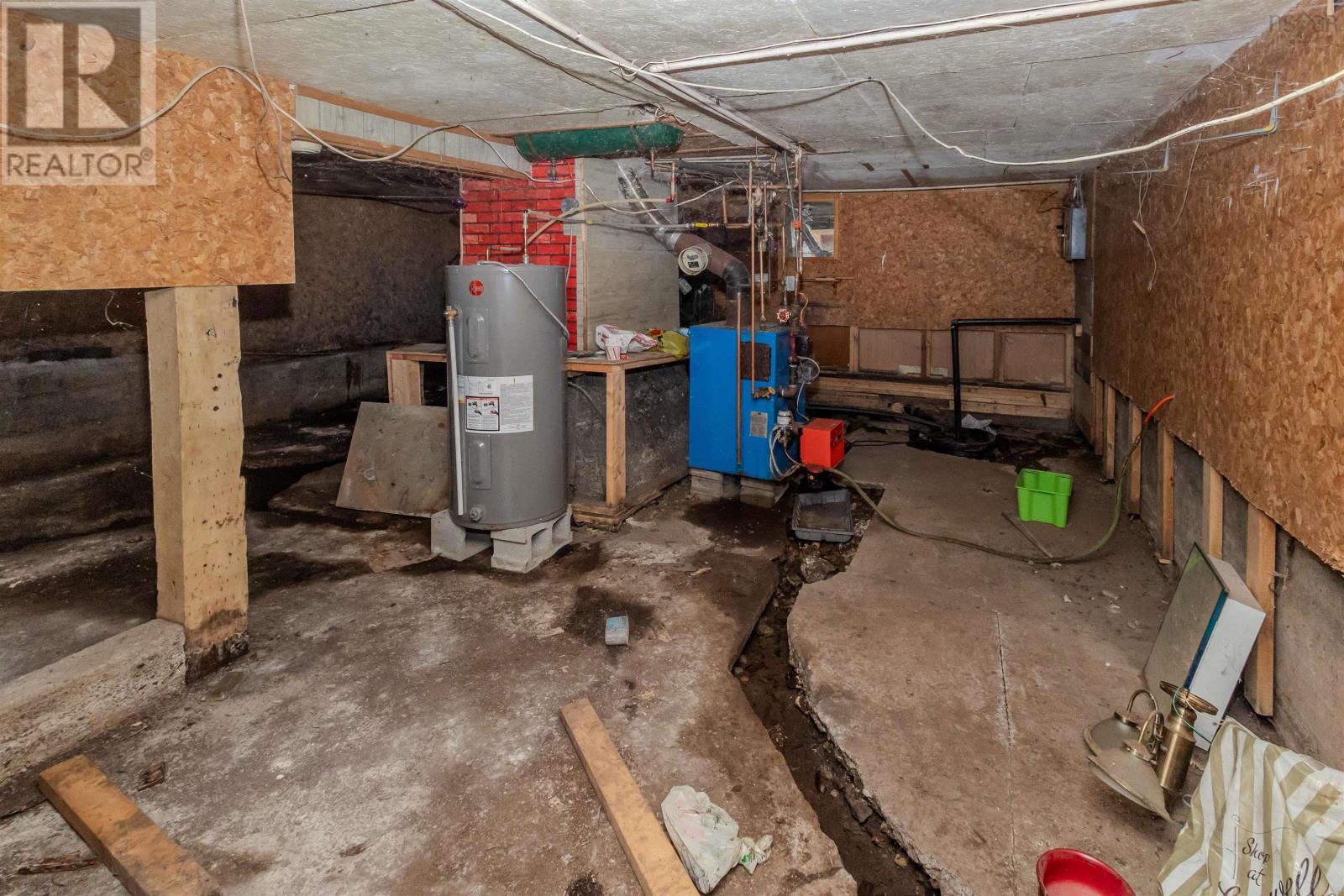 Property 28 of 32 of 46 Richmond Street