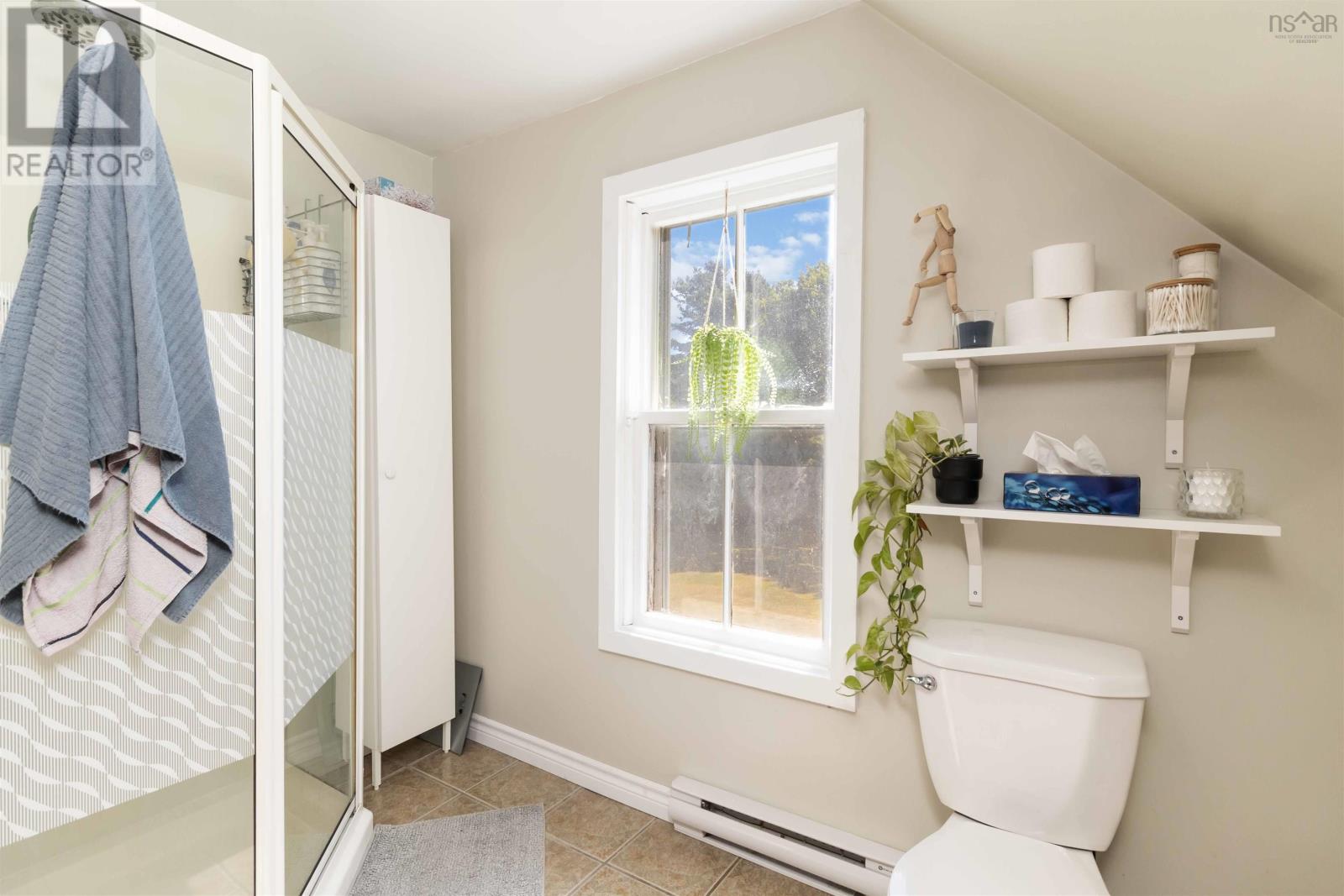 Property 20 of 42 of 2267 Highway 210