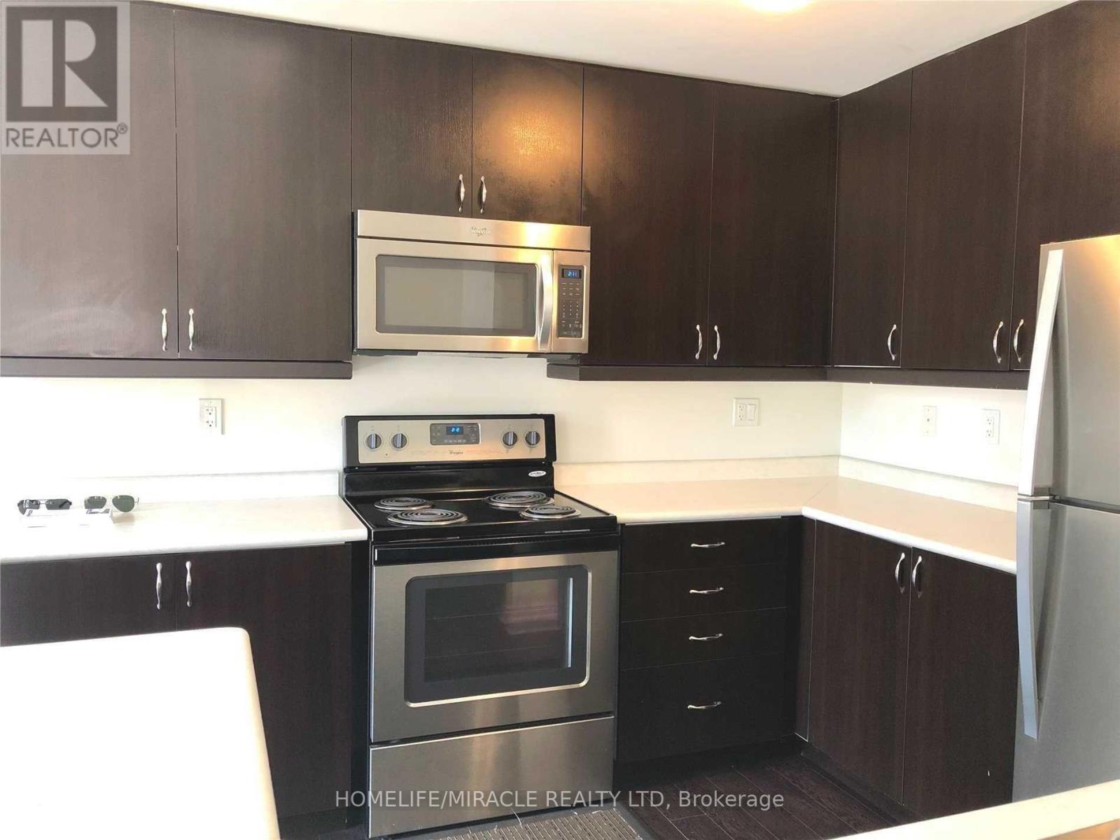 Single Family House for Sale in    HOWDEN BOULEVARD Brampton (Westgate) 