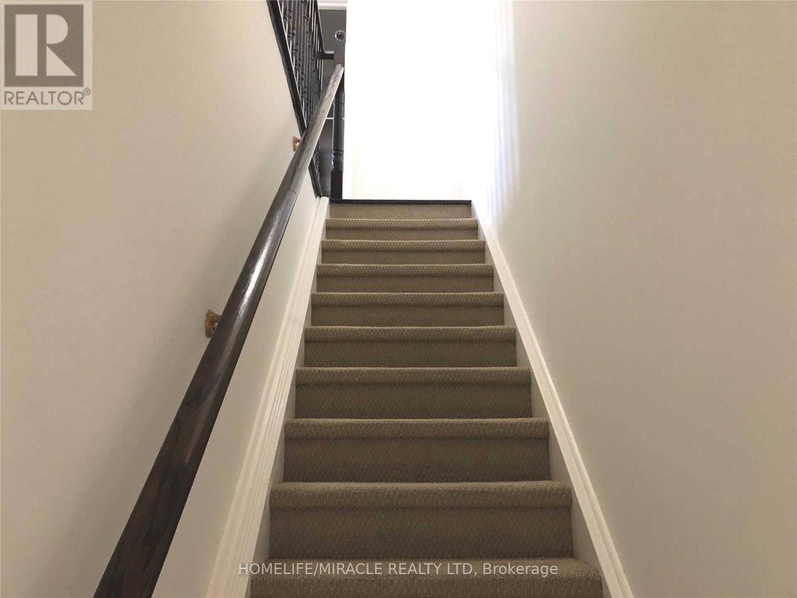 Single Family House for Sale in    HOWDEN BOULEVARD Brampton (Westgate) 