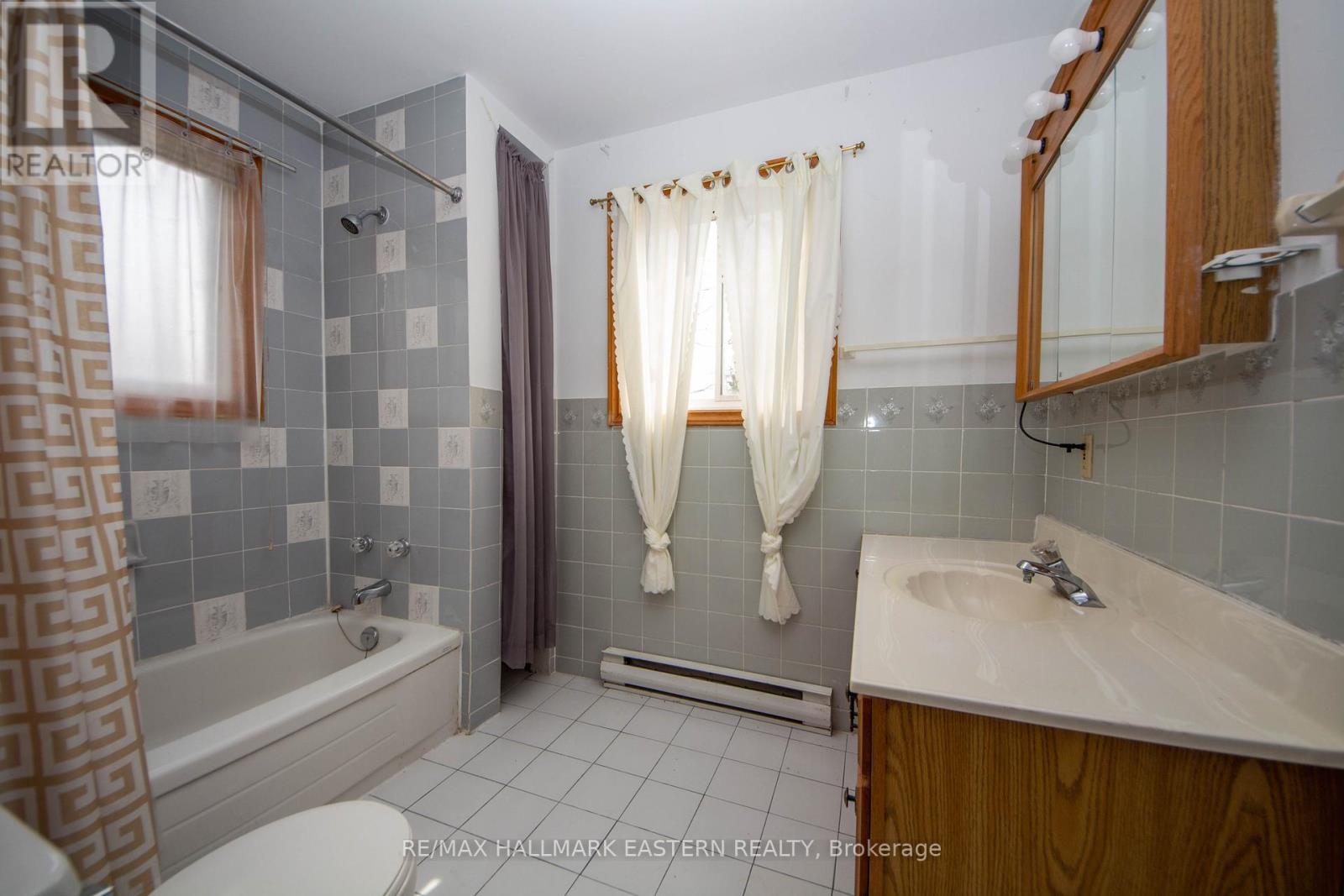 1682 POPLAR POINT ROAD S - 14