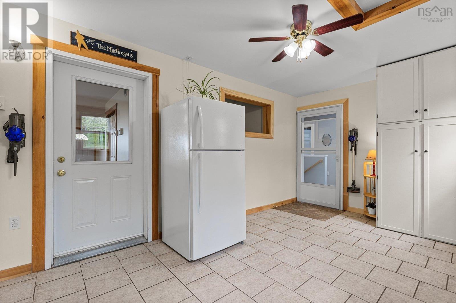 Property 20 of 42 of 327 East Torbrook Road