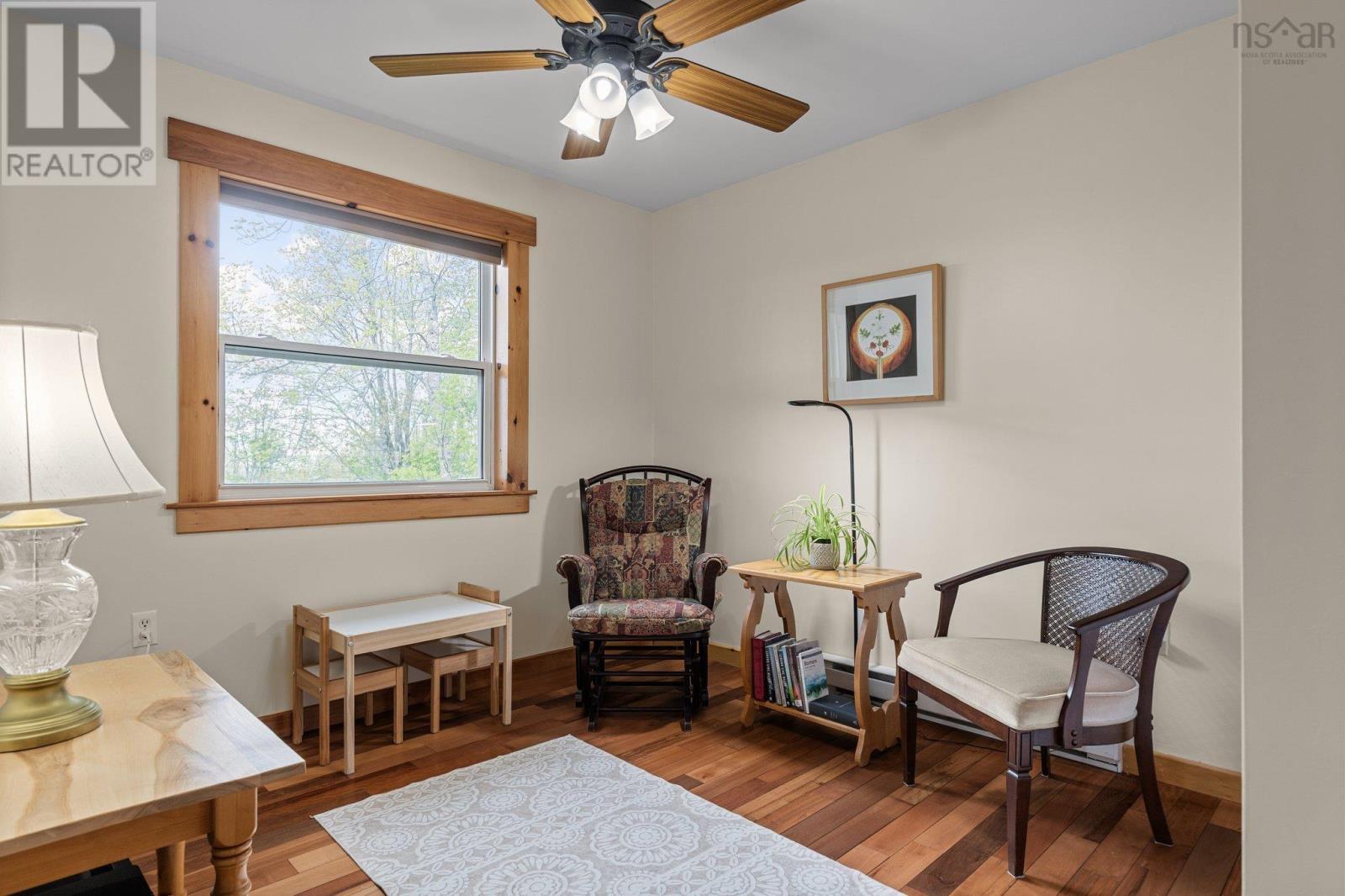 Property 28 of 42 of 327 East Torbrook Road