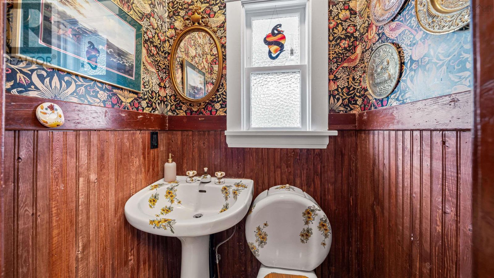 Property 20 of 50 of 132 Prince Albert Road