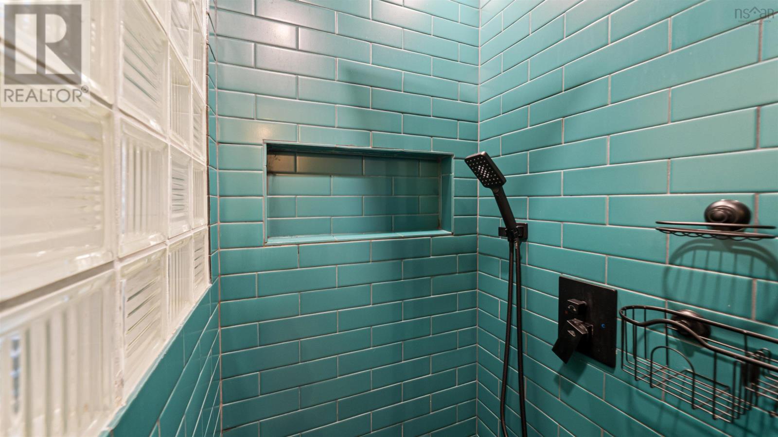 Property 36 of 50 of 132 Prince Albert Road