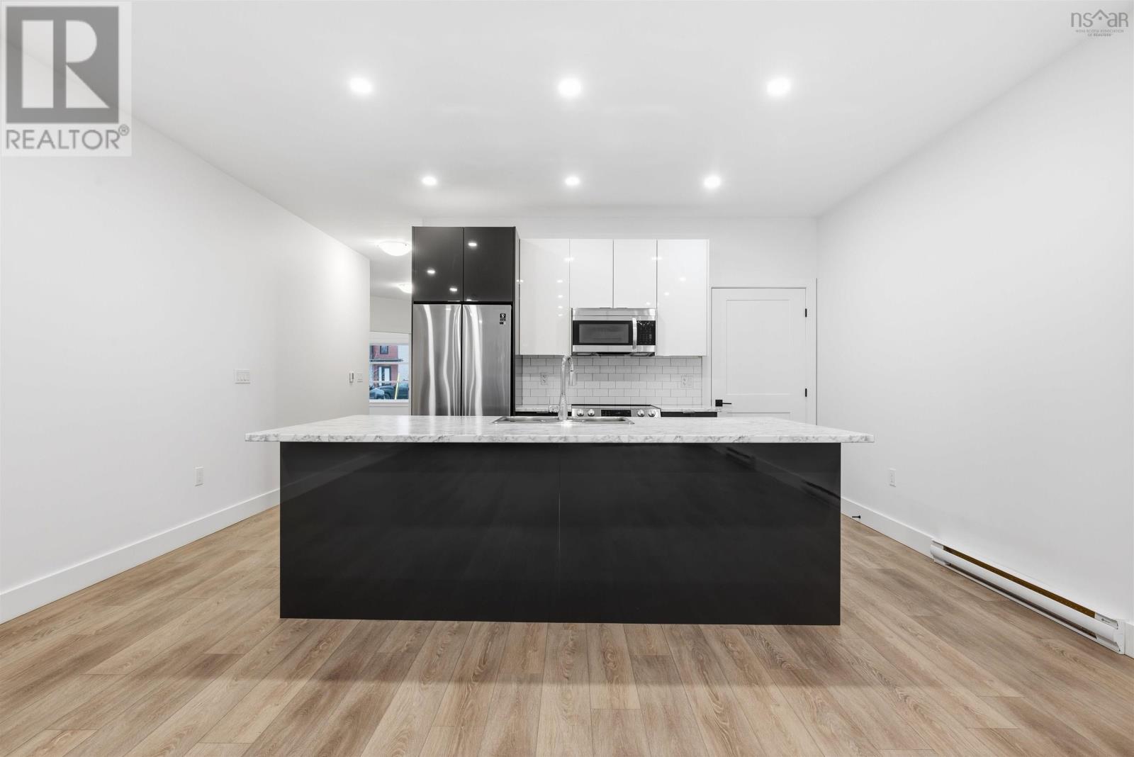 Property 16 of 31 of 75 Tyler Street