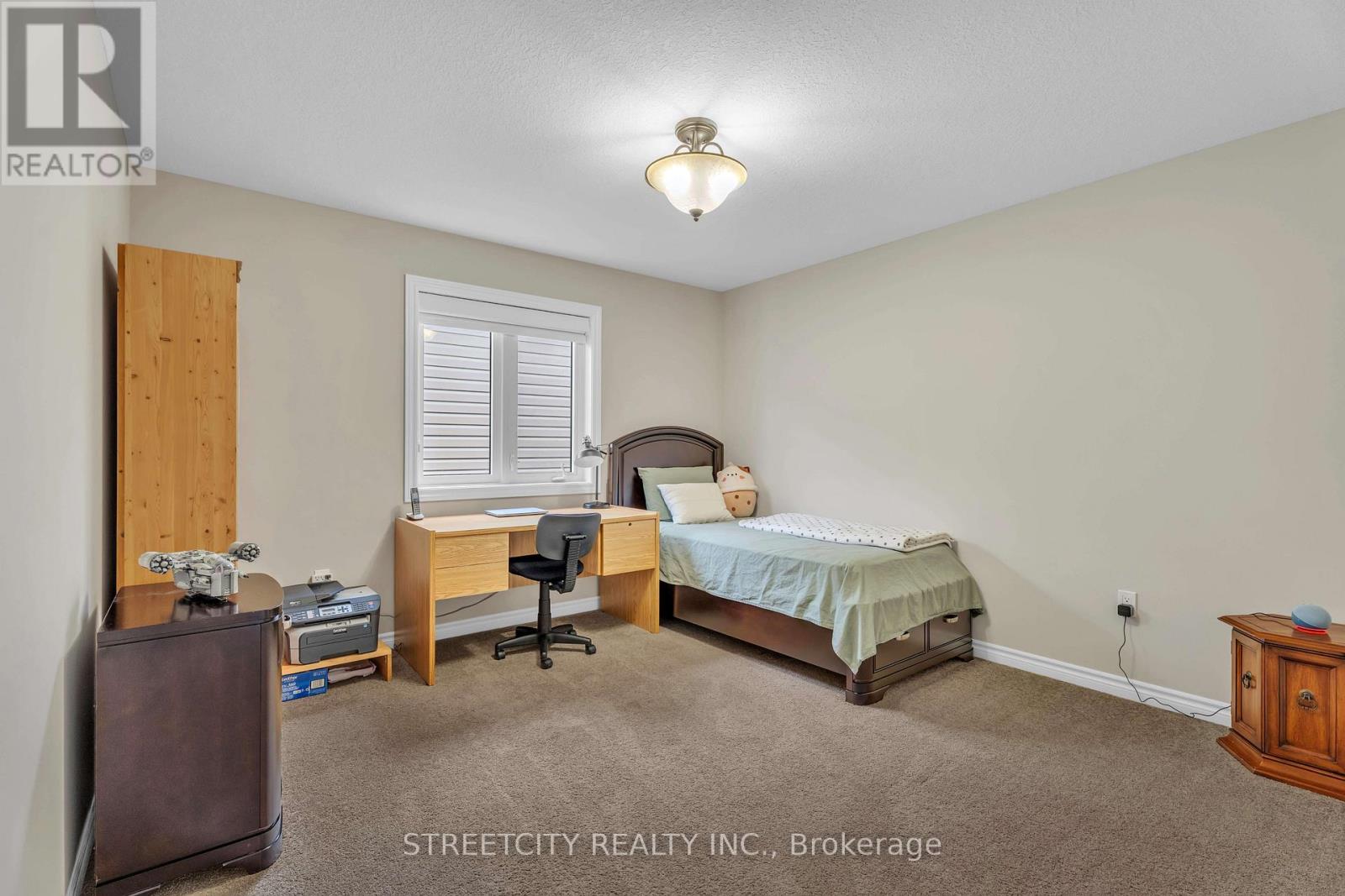 2206 SPRINGRIDGE DRIVE Property Photo