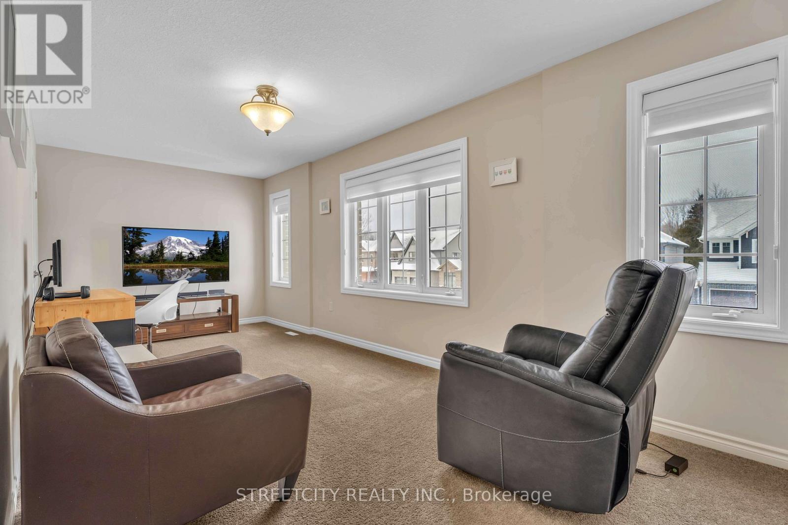 2206 SPRINGRIDGE DRIVE Property Photo