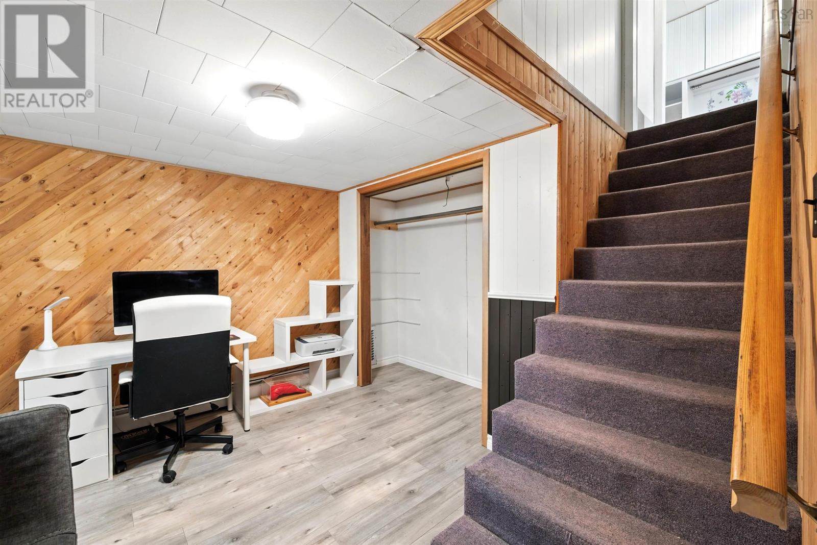 Property 28 of 50 of 85 Chestnut Street