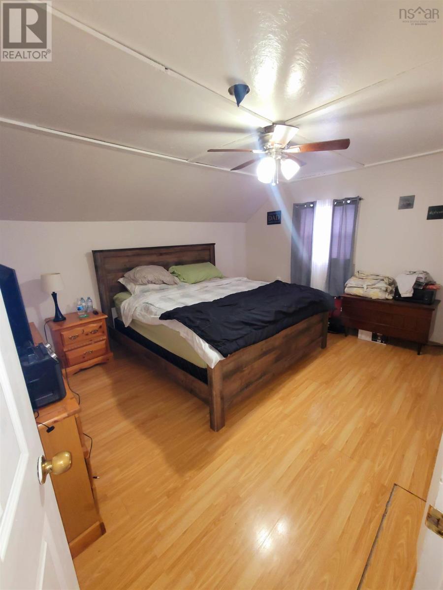 Property 17 of 30 of 44 Church Street