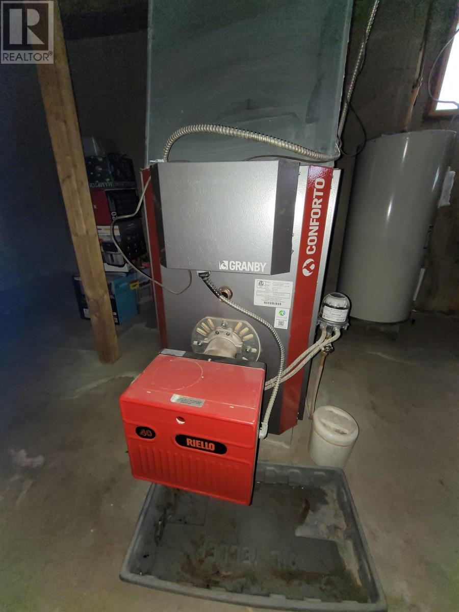 Property 24 of 30 of 44 Church Street