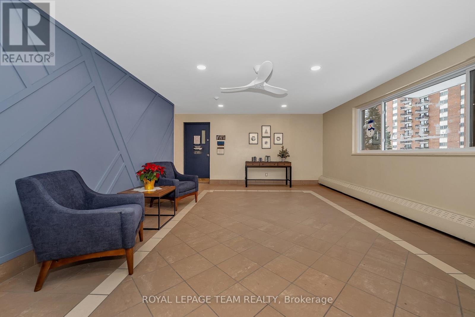 Spacious and well maintained condo building