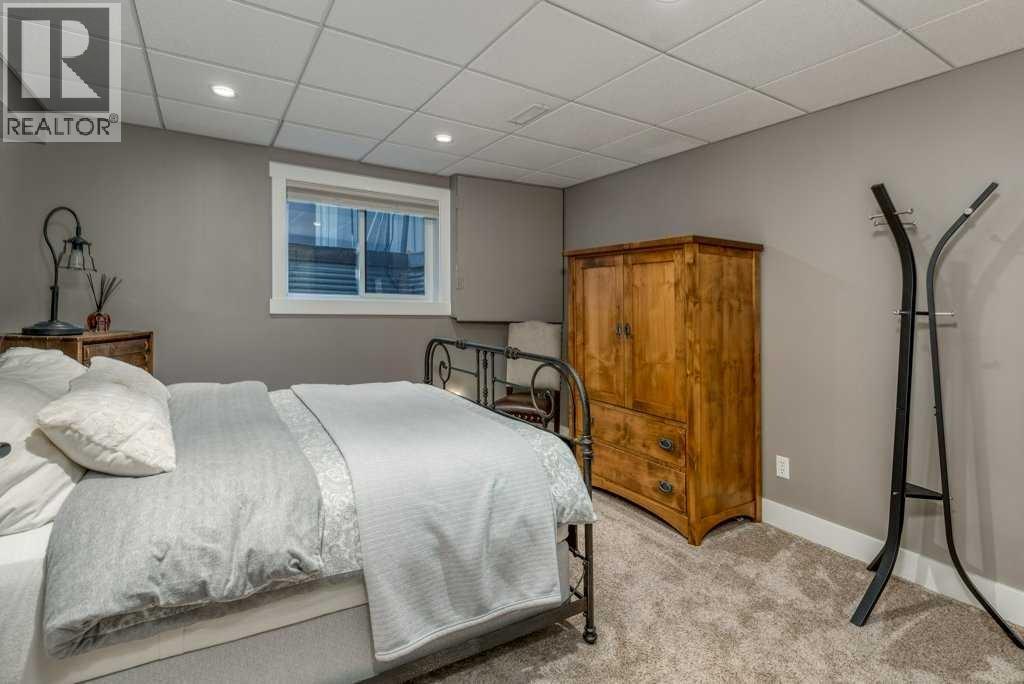 214 Chinook Drive, Cochrane