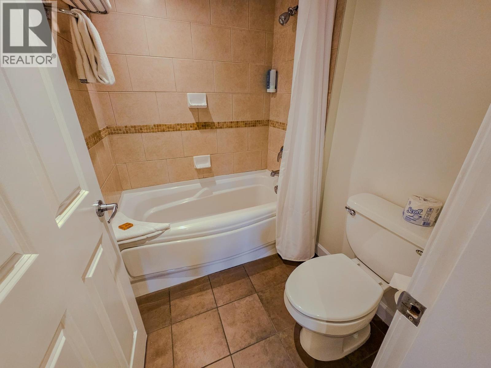 407 40900 TANTALUS ROAD, Squamish