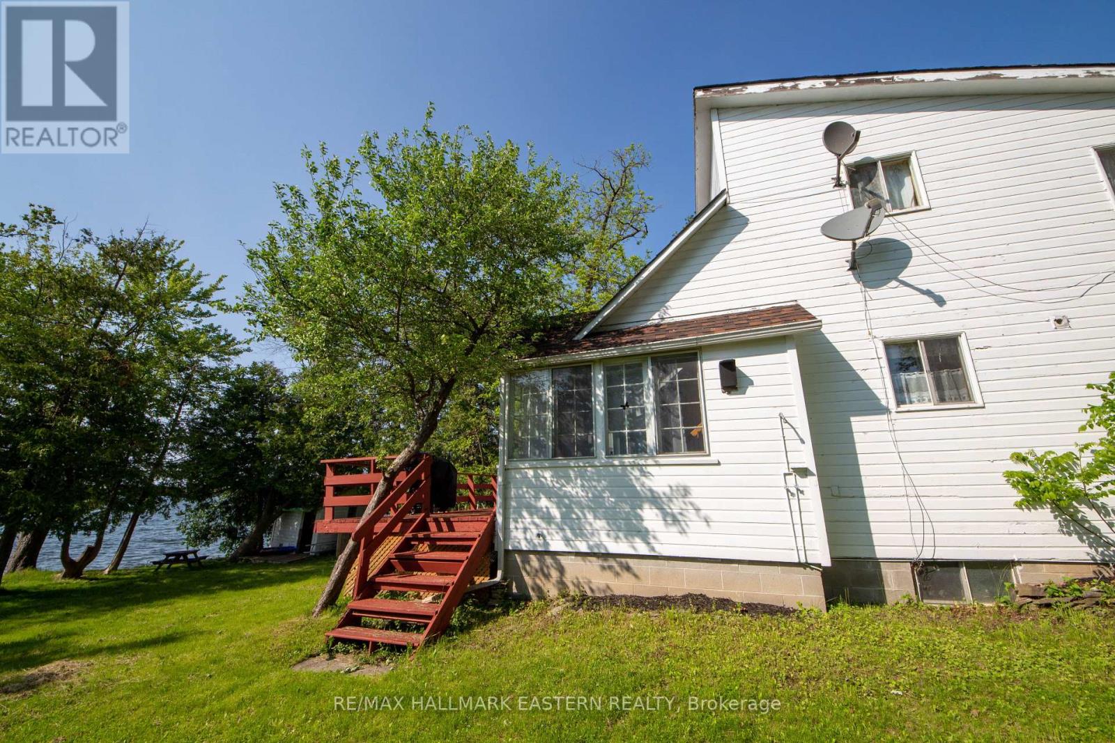 1682 POPLAR POINT ROAD S - 25