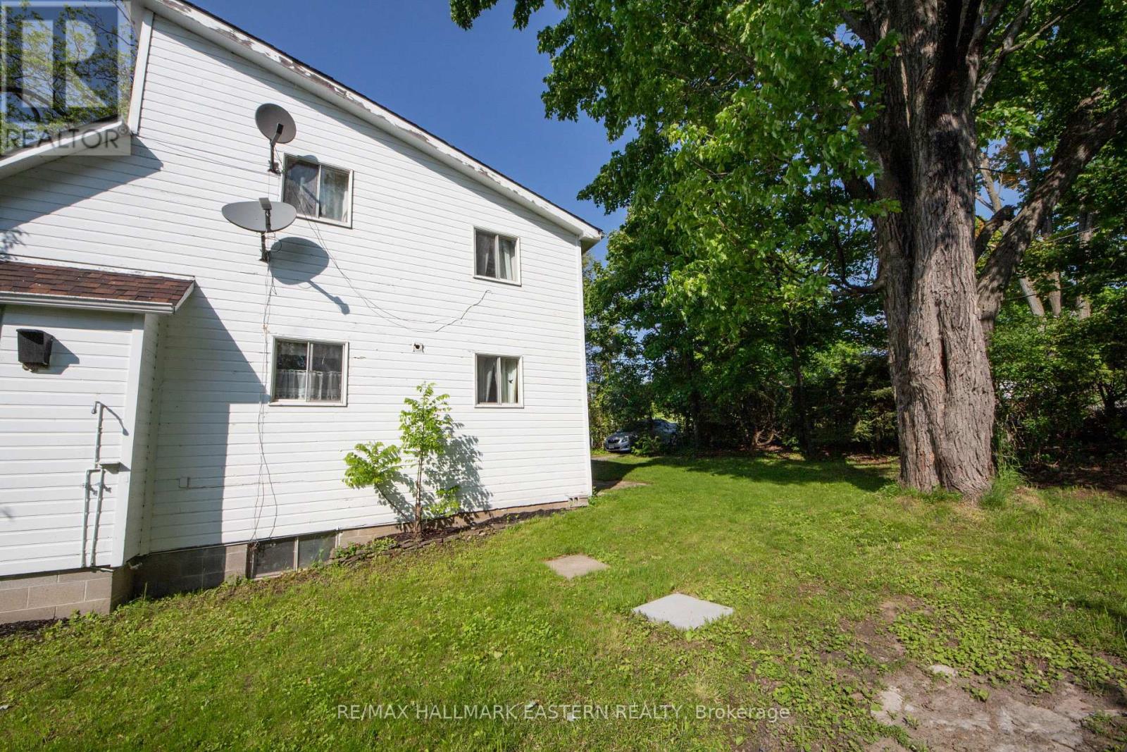 1682 POPLAR POINT ROAD S - 23