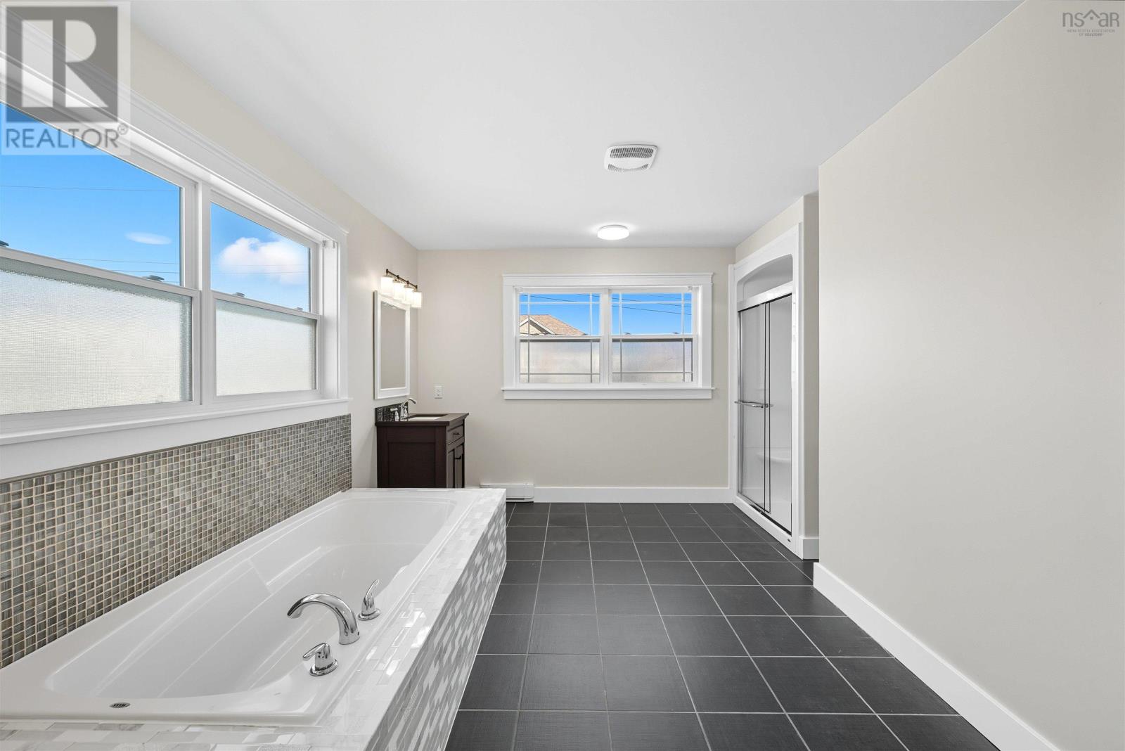 Property 17 of 45 of 78 Drillio Crescent