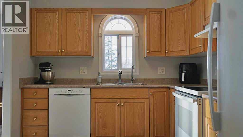 306, 5101 51 Avenue - Photo 5 of 22, Vermilion, Alberta