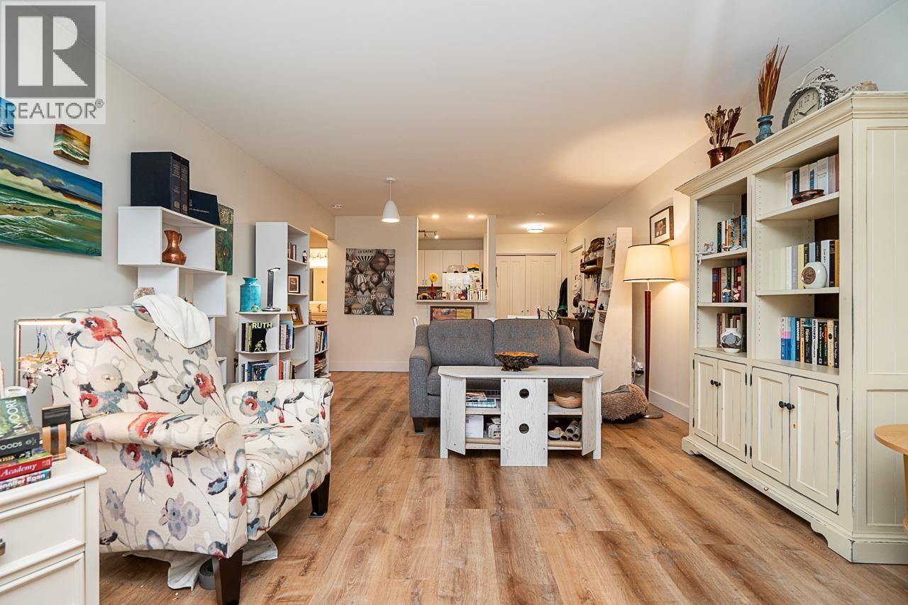 #156-5421 10 Avenue, Delta