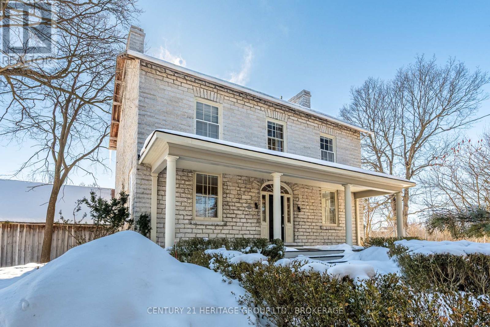 1049 HIGHWAY 2 E - Photo 2 of 50, Kingston (Kingston East (Incl CFB Kingston)), Ontario