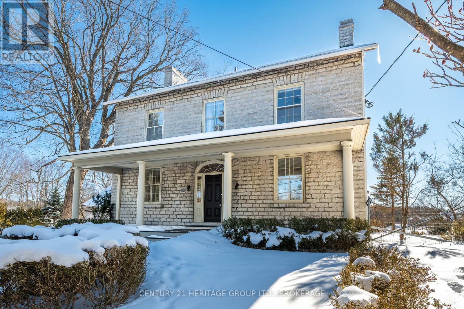 1049 HIGHWAY 2 E - Photo 3 of 50, Kingston (Kingston East (Incl CFB Kingston)), Ontario