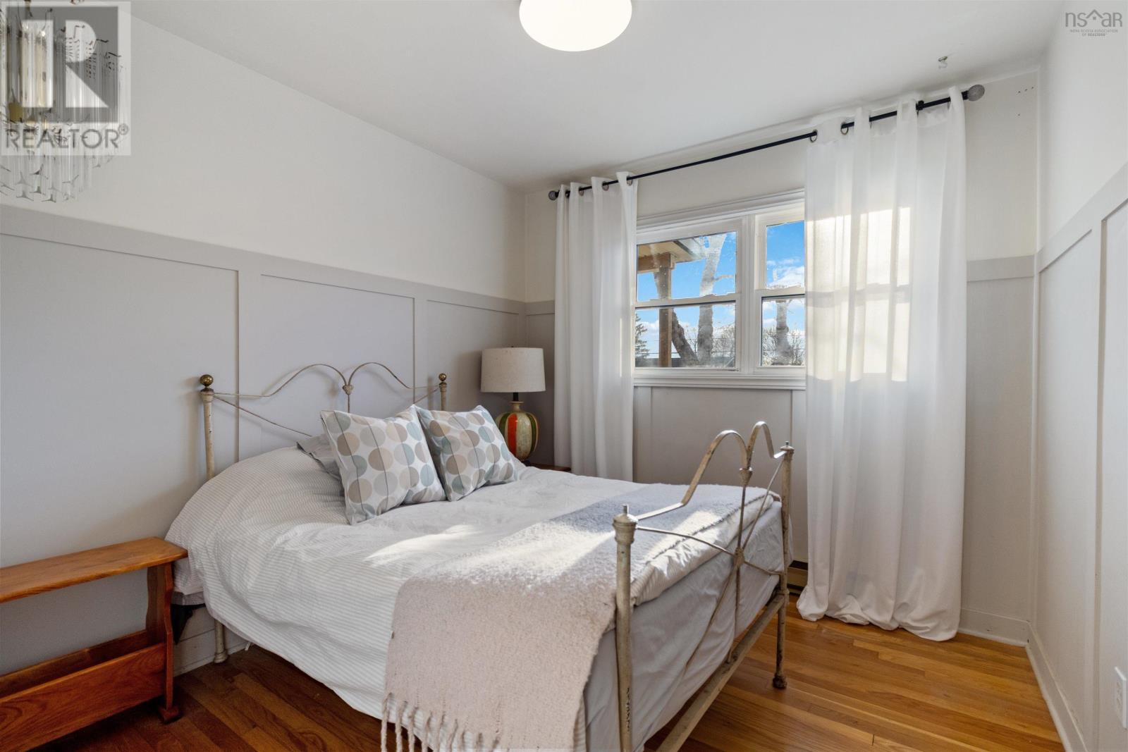 Property 20 of 35 of 41 Raymoor Drive