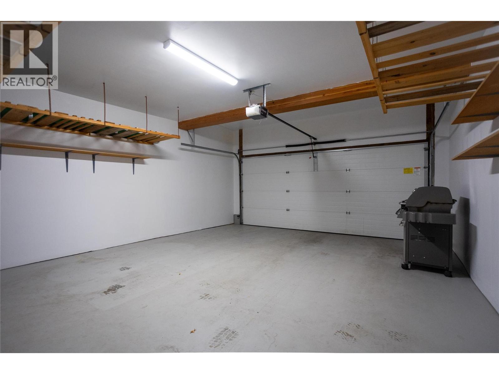 1691 3A Highway Unit# 32, Nelson