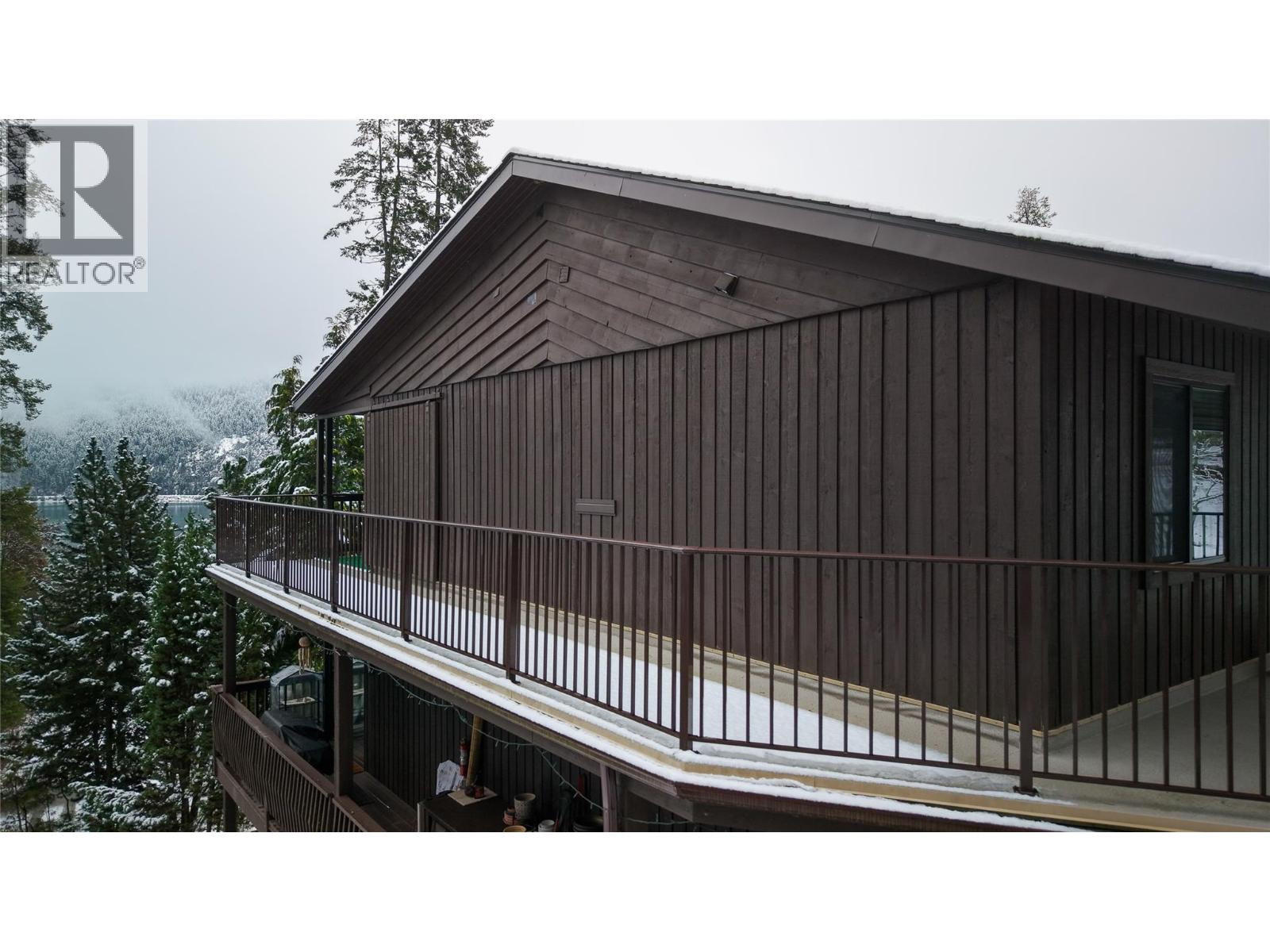 1691 3A Highway Unit# 32, Nelson