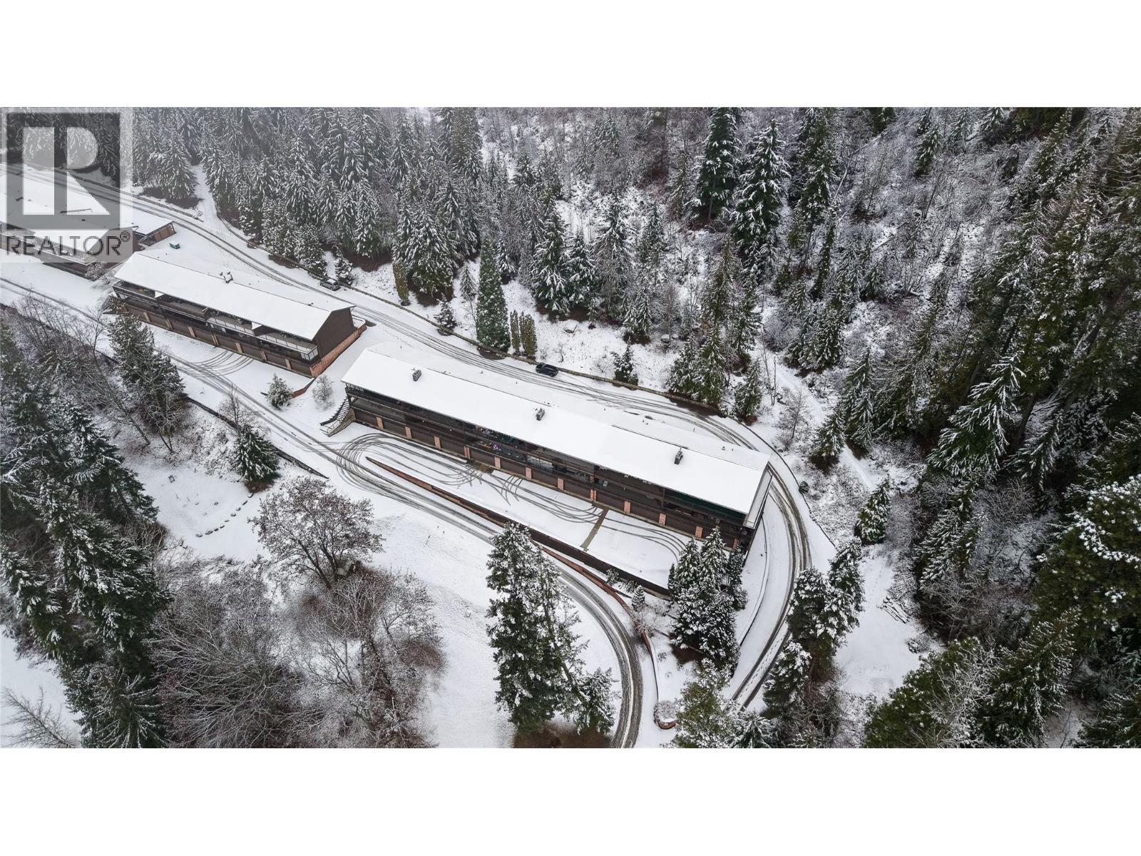 1691 3A Highway Unit# 32, Nelson