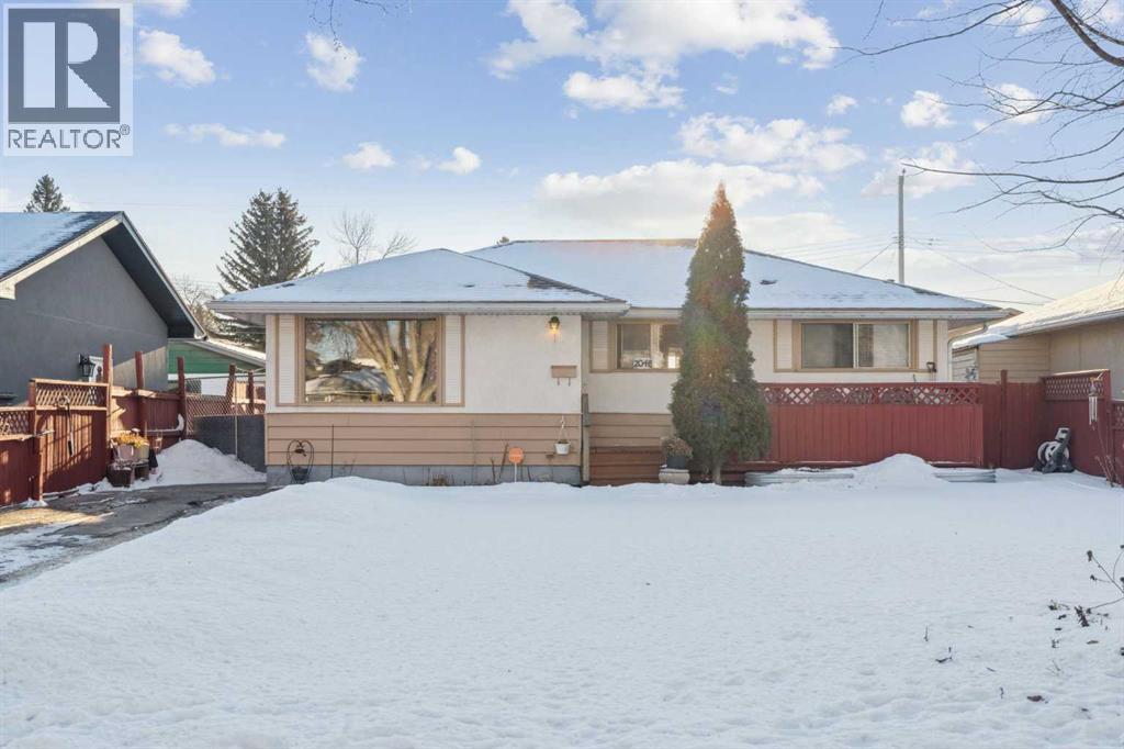 2048 33 Street SE, Calgary, Alberta