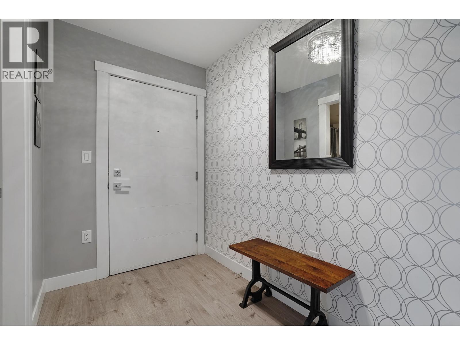 #210-4815 55B Street, Delta