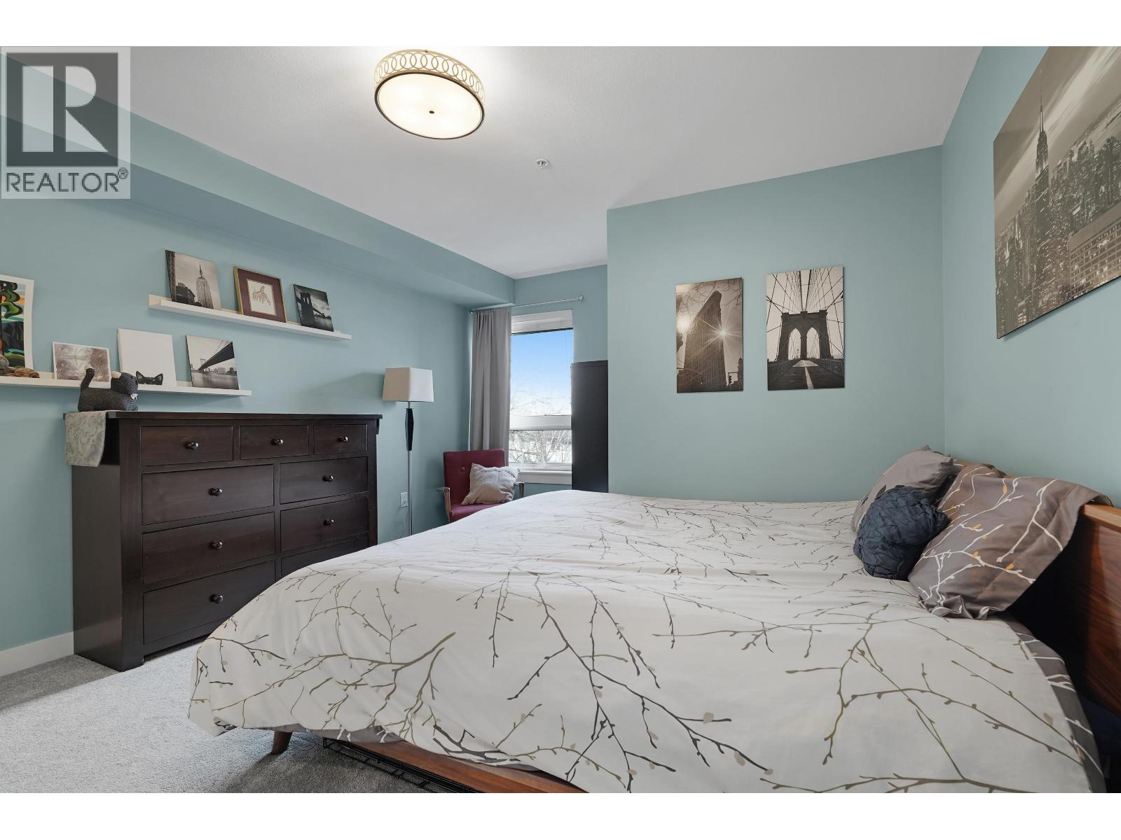 #210-4815 55B Street, Delta