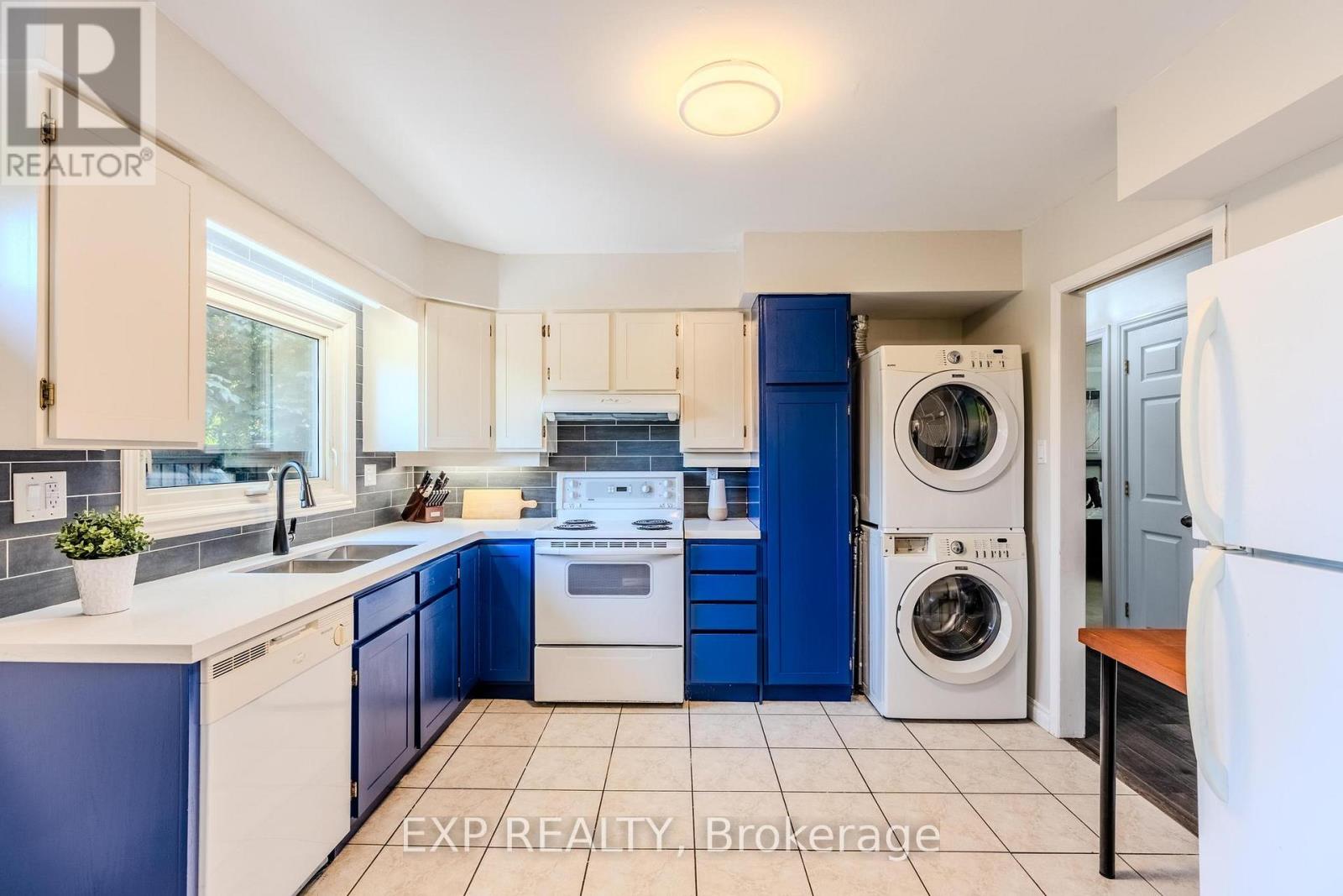 172 HANOVER PLACE - 6