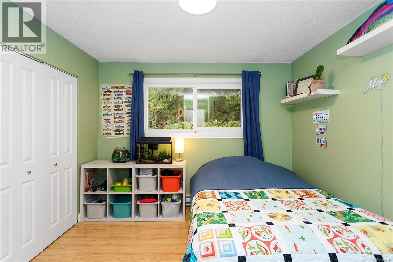 2373 Mcdivitt Dr, Nanoose Bay