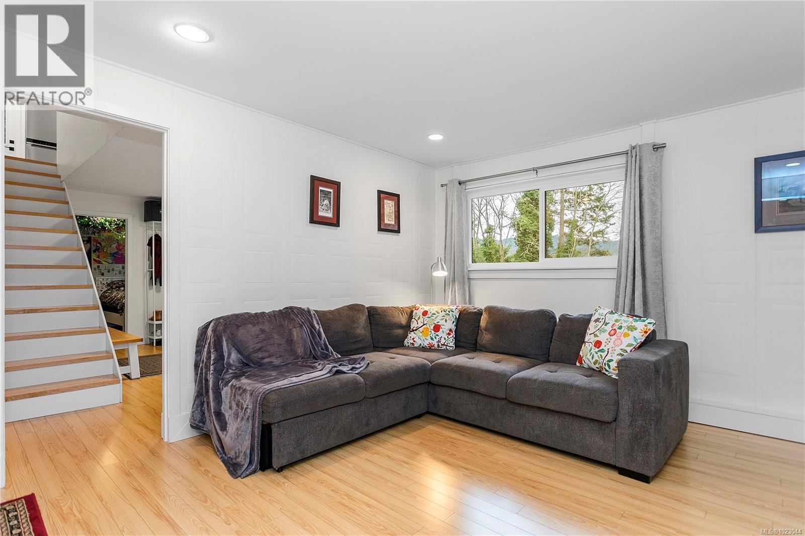 2373 Mcdivitt Dr, Nanoose Bay