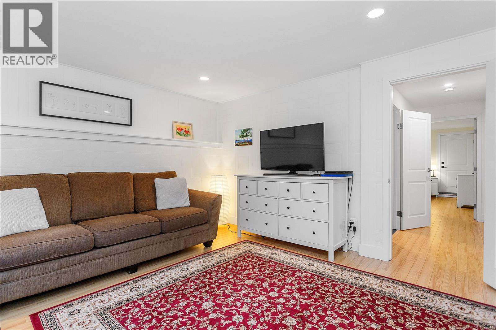 2373 Mcdivitt Dr, Nanoose Bay