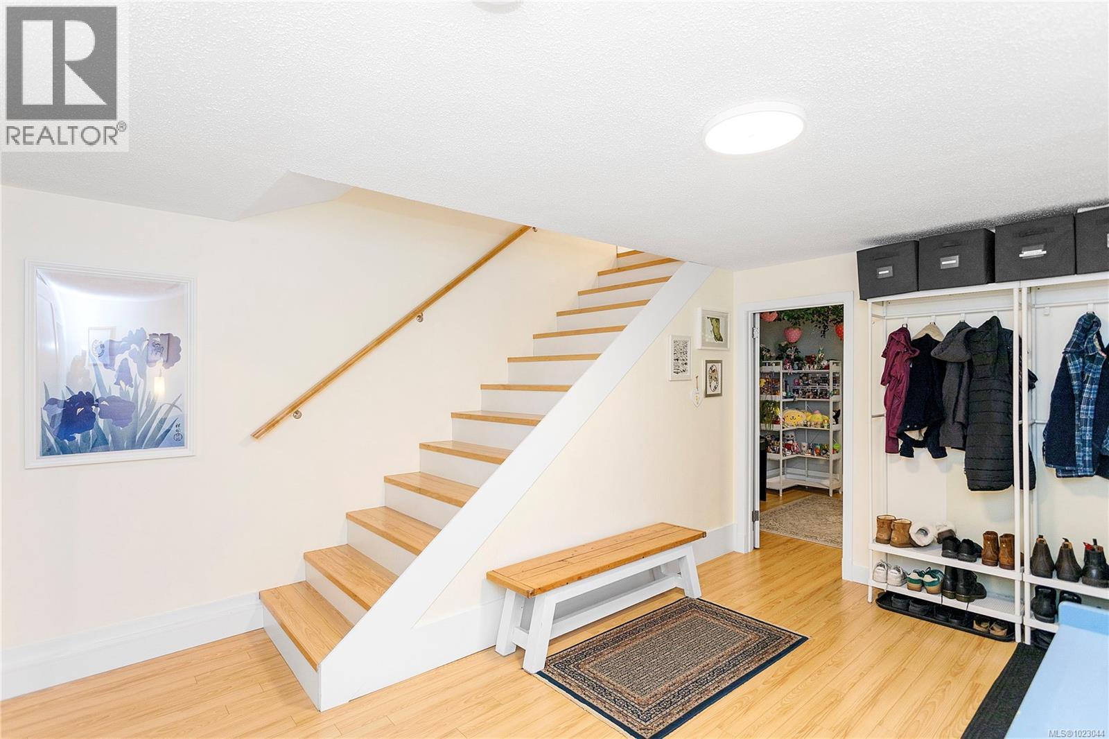 2373 Mcdivitt Dr, Nanoose Bay