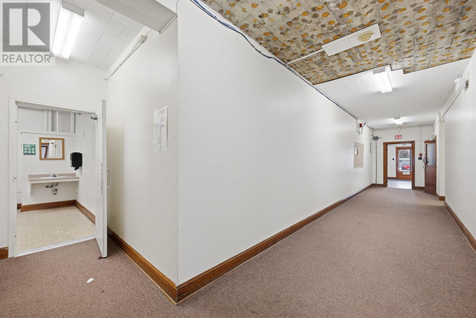 Property 8 of 30 of 19 Victoria St/240 King Street