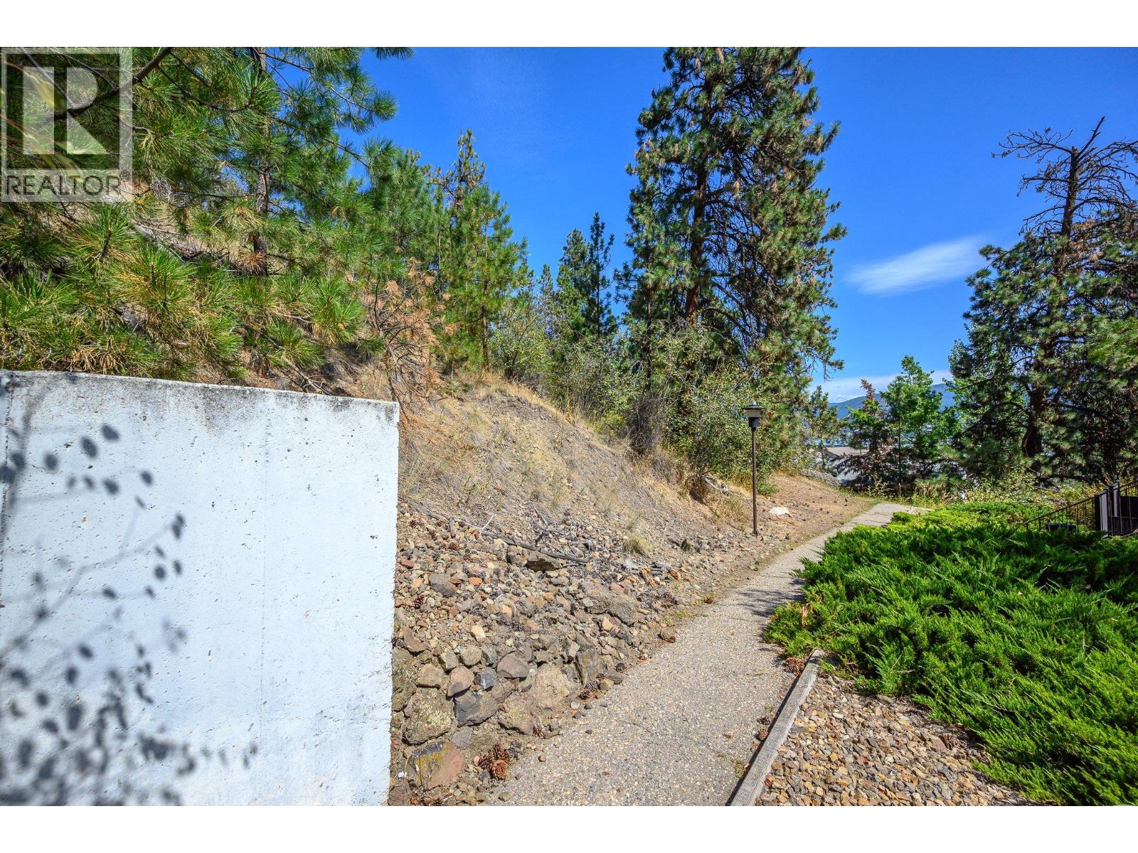 #49 3800 40 Avenue - 21