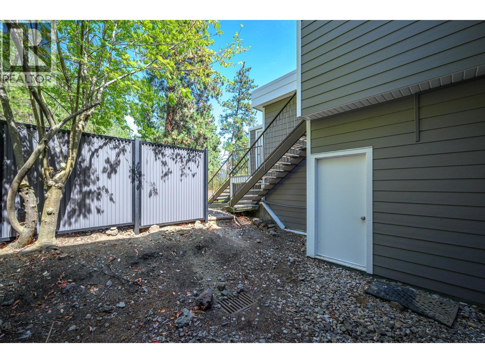 #49 3800 40 Avenue - 24